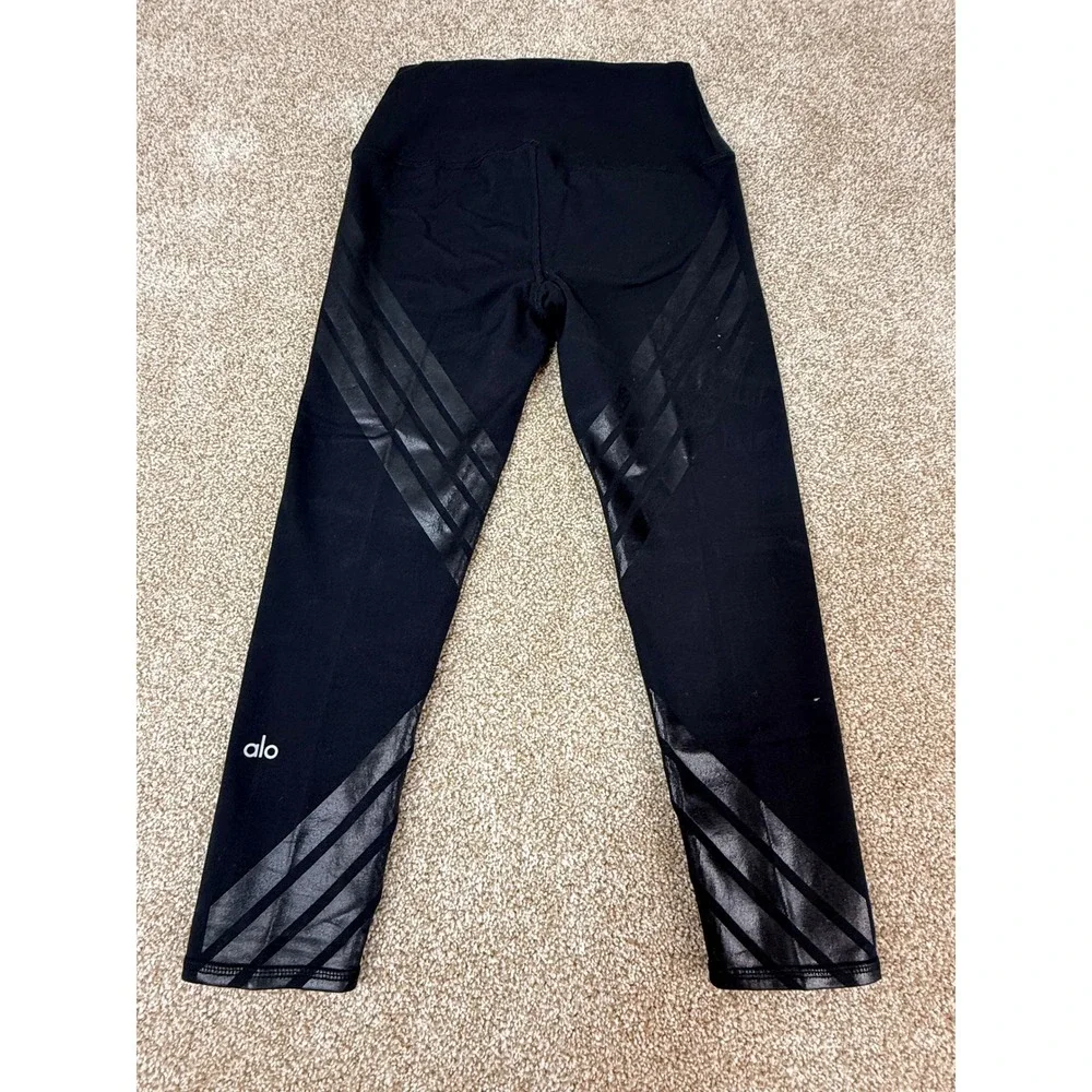 Alo Yoga Womens High Waist Black Chevron Stripe Glossy Leggings Small S Gym Yoga
